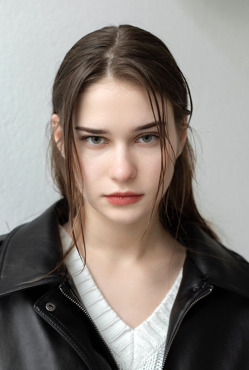 Anastasia  - Portfolio 12