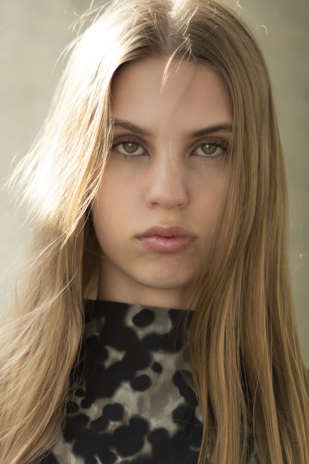 Yvonne  - Portfolio 1